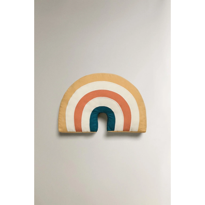 CHILDREN'S RAINBOW CUSHION