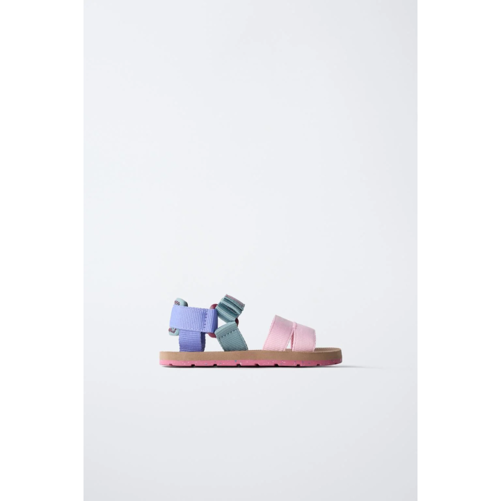 ТЕХНОЛОГИЧНЫЕ ЦВЕТНЫЕ САНДАЛИИ