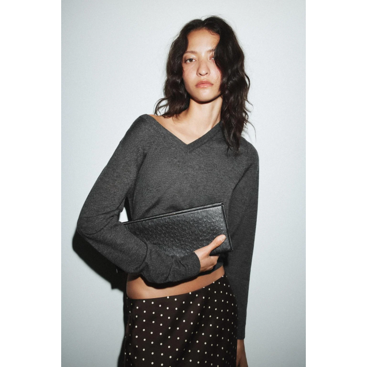 УДЛИНЕННЫЙ КЛАТЧ С ТИСНЕНИЕМ