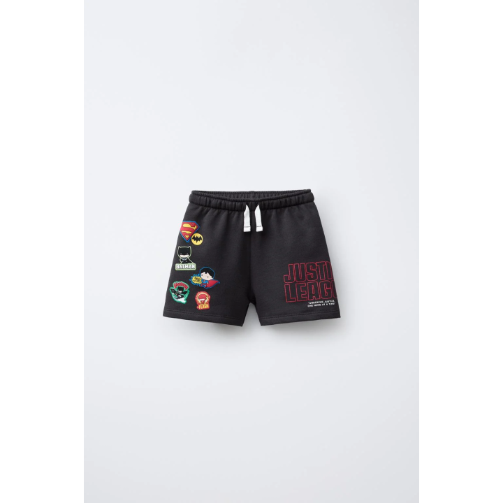 ШОРТЫ-БЕРМУДЫ С ПРИНТОМ «ЛИГА СПРАВЕДЛИВОСТИ» © & ™ DC COMICS