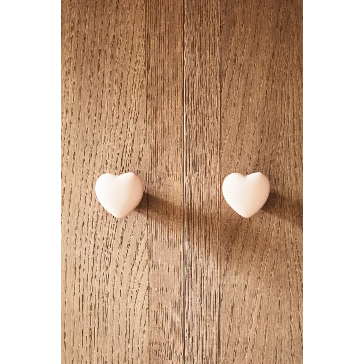 PACK OF CHILDREN'S HEART DOOR KNOBS (PACK OF 2)