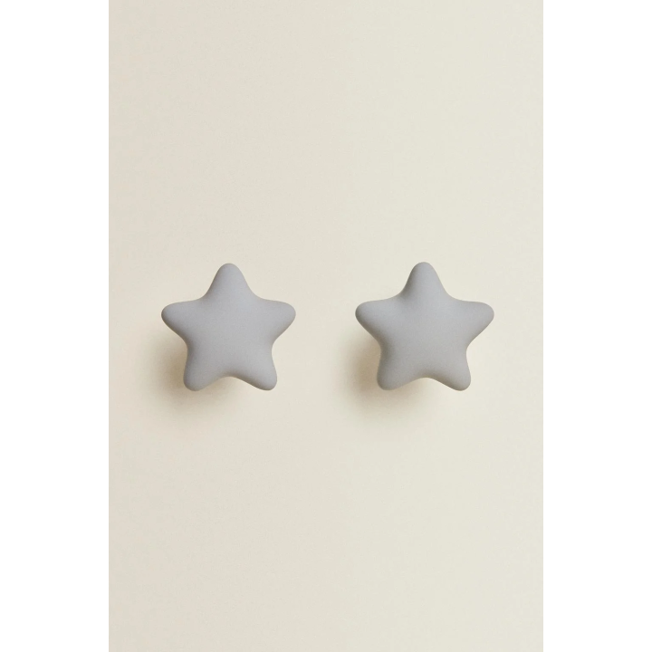 PACK OF CHILDREN'S STAR DOOR KNOBS (PACK OF 2)