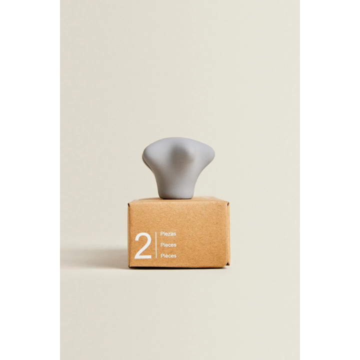 PACK OF CHILDREN'S STAR DOOR KNOBS (PACK OF 2)