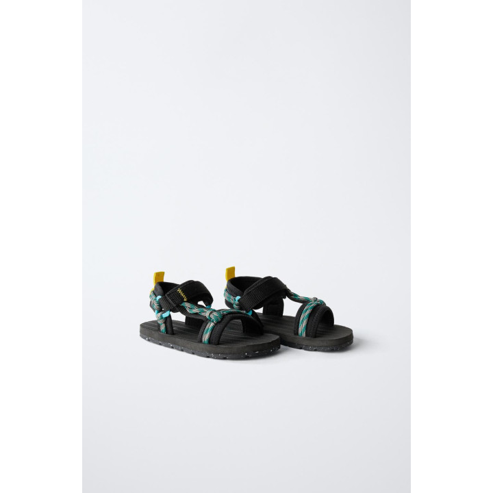 Сандалии с текстильными ремешками и веревочными деталями