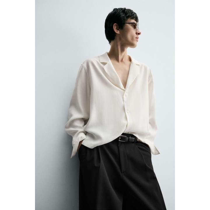 РУБАШКА BOXY-FIT ИЗ СТРУЯЩЕЙСЯ ТКАНИ