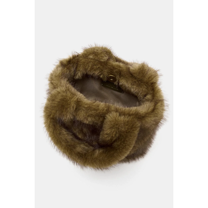 СУМКА ИЗ ИСКУССТВЕННОГО МЕХА С БЛЕСТКАМИ