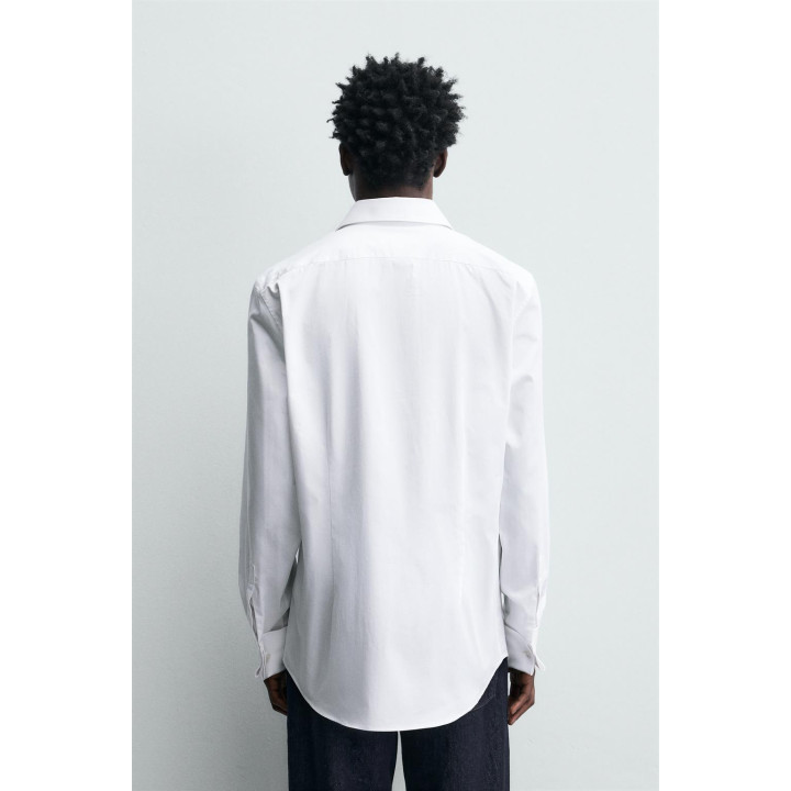 РУБАШКА ИЗ РЕЛЬЕФНОЙ ТКАНИ С МАНЖЕТАМИ ПОД ЗАПОНКИ