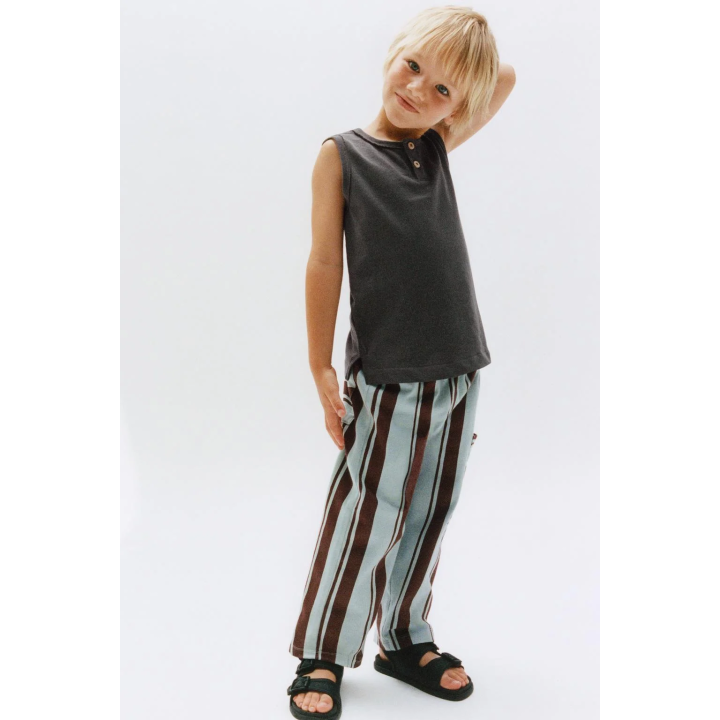 САНДАЛИИ С ПРЯЖКАМИ