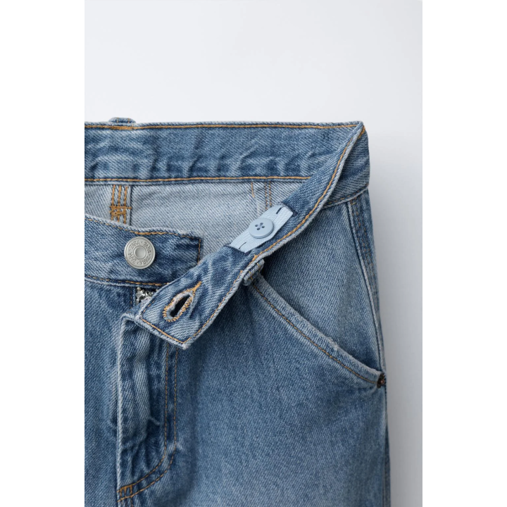 CHILDREN'S HALLOWEEN SPIDER WEB LAMP