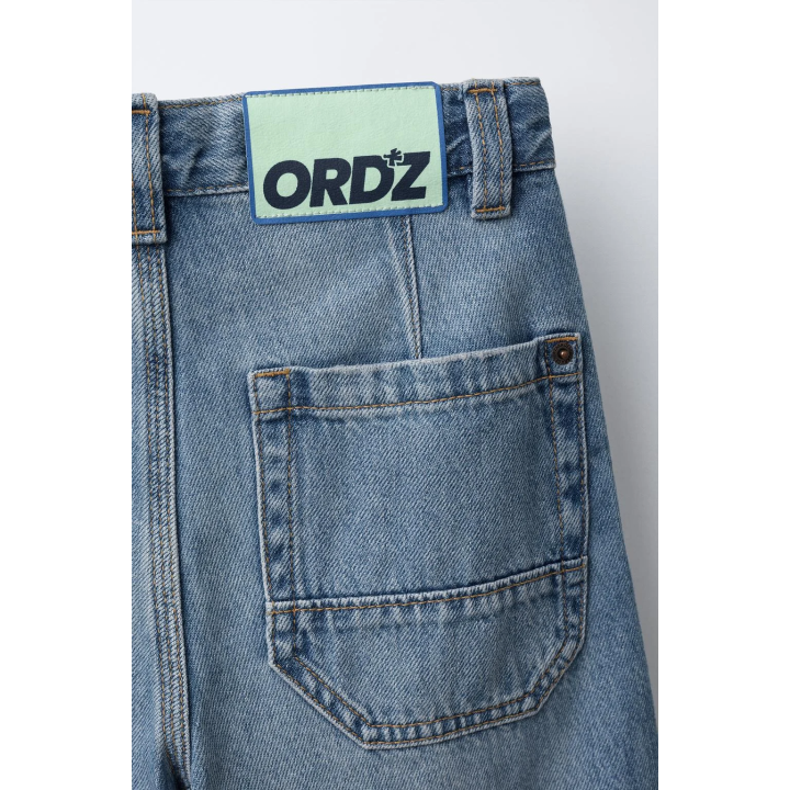 CHILDREN'S HALLOWEEN SPIDER WEB LAMP