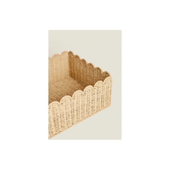 MEDIUM SCALLOPED BASKET