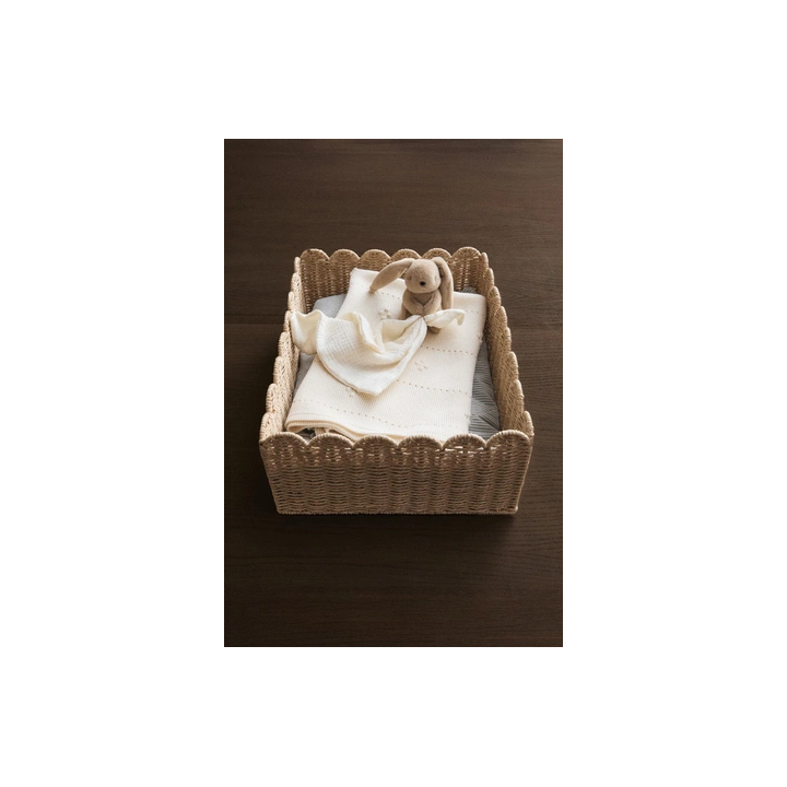 MEDIUM SCALLOPED BASKET