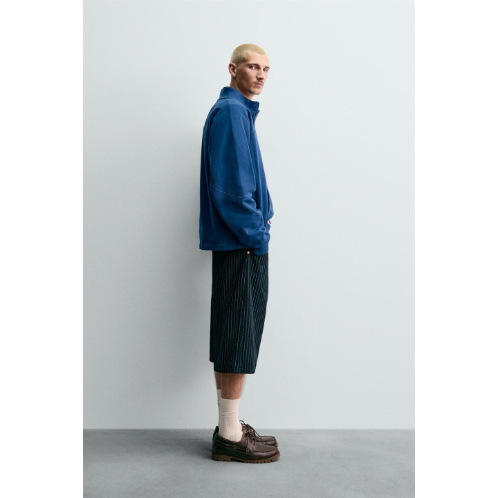 ШОРТЫ-БЕРМУДЫ СВОБОДНОГО КРОЯ В ПОЛОСКУ CHAMPION ® X ZARA