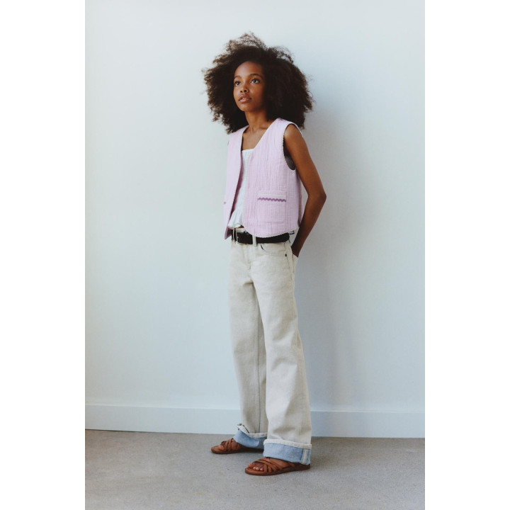 ПРЯМЫЕ ДЖИНСЫ С ПОДВЕРНУТЫМ НИЗОМ