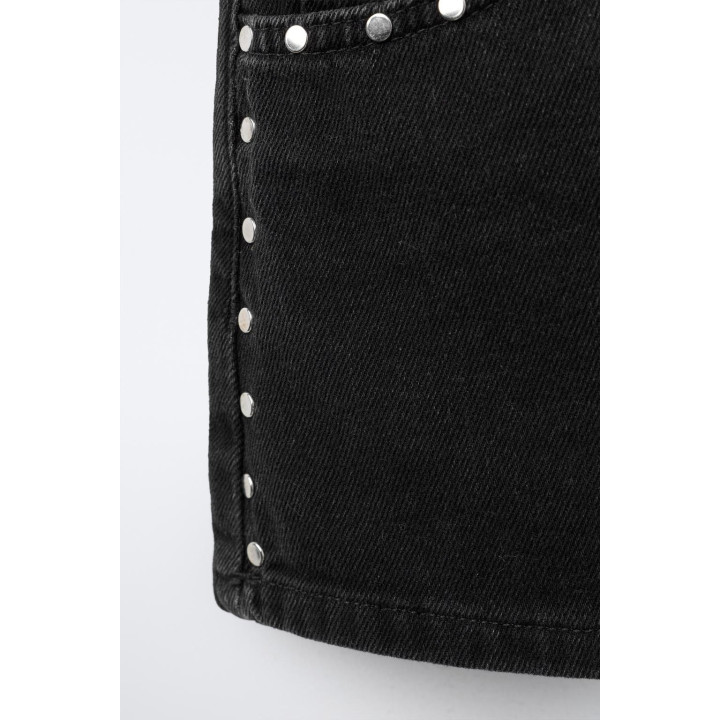 ДЖИНСОВАЯ ЮБКА-ШОРТЫ С ЗАКЛЕПКАМИ