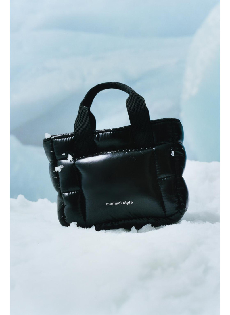 Сумка через плечо с стежкам...