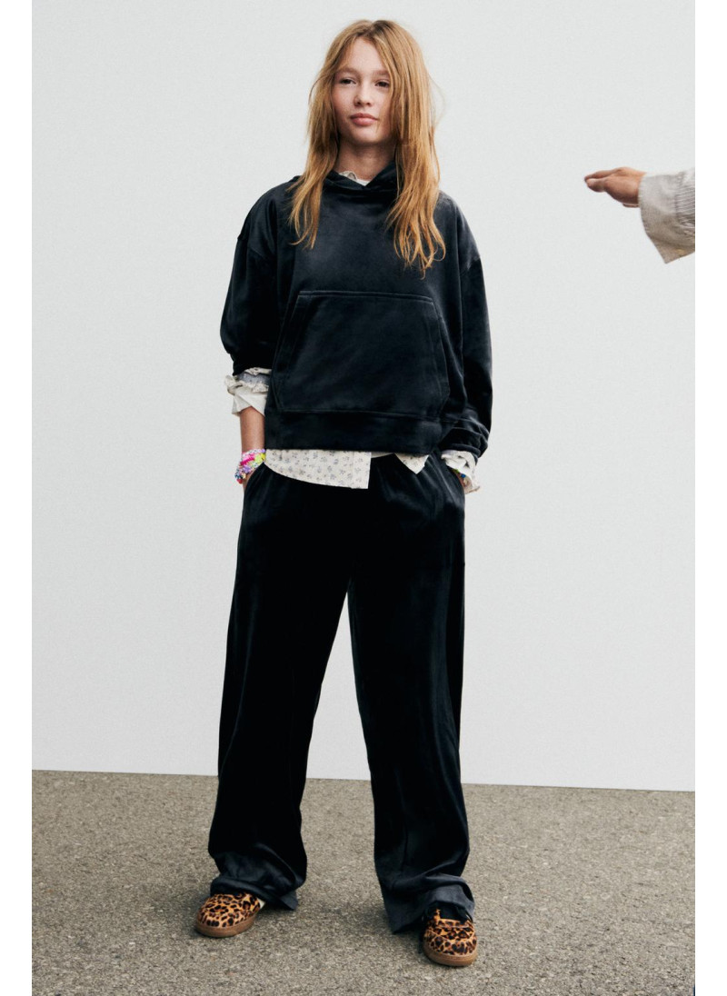 КОМПЛЕКТ ИЗ ХУДИ И БРЮК WIDE LE...