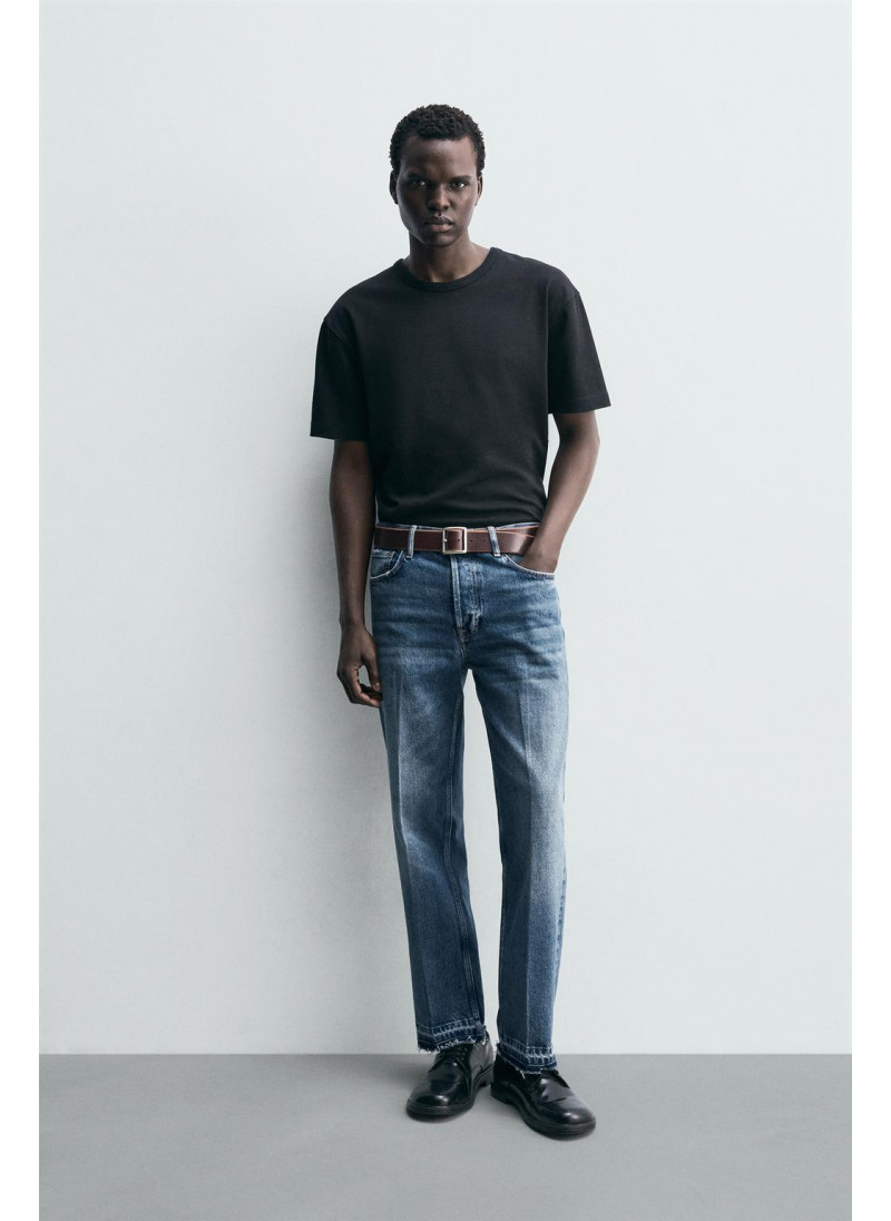 Джинсы прямого кроя