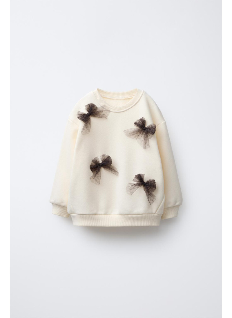 ТОЛСТОВКА С ТЮЛЕВЫМИ БАНТИ�...