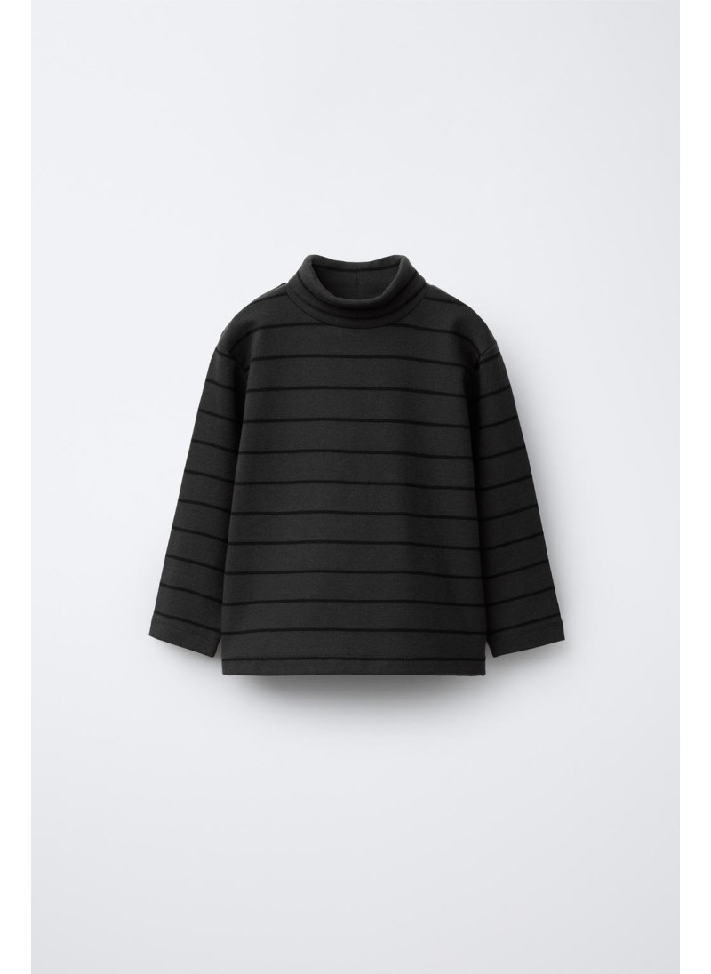 Полосатая свитшот с отложн�...