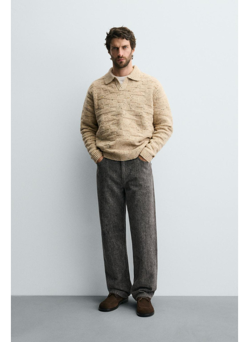 Джинсы прямого покроя с мяг...