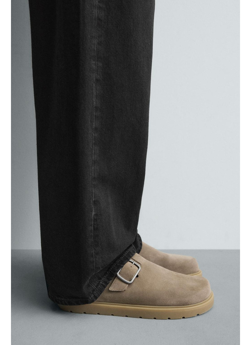 Клоги с пряжкой из кожи