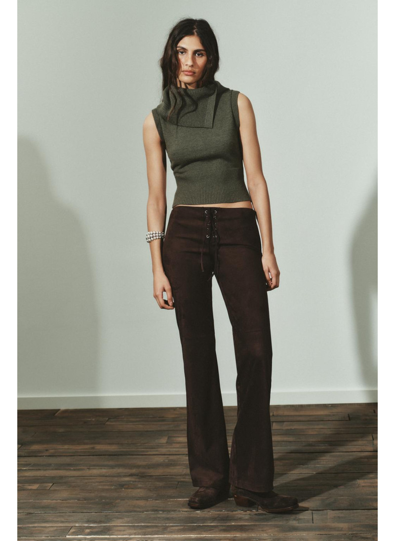 Топ с лацканами