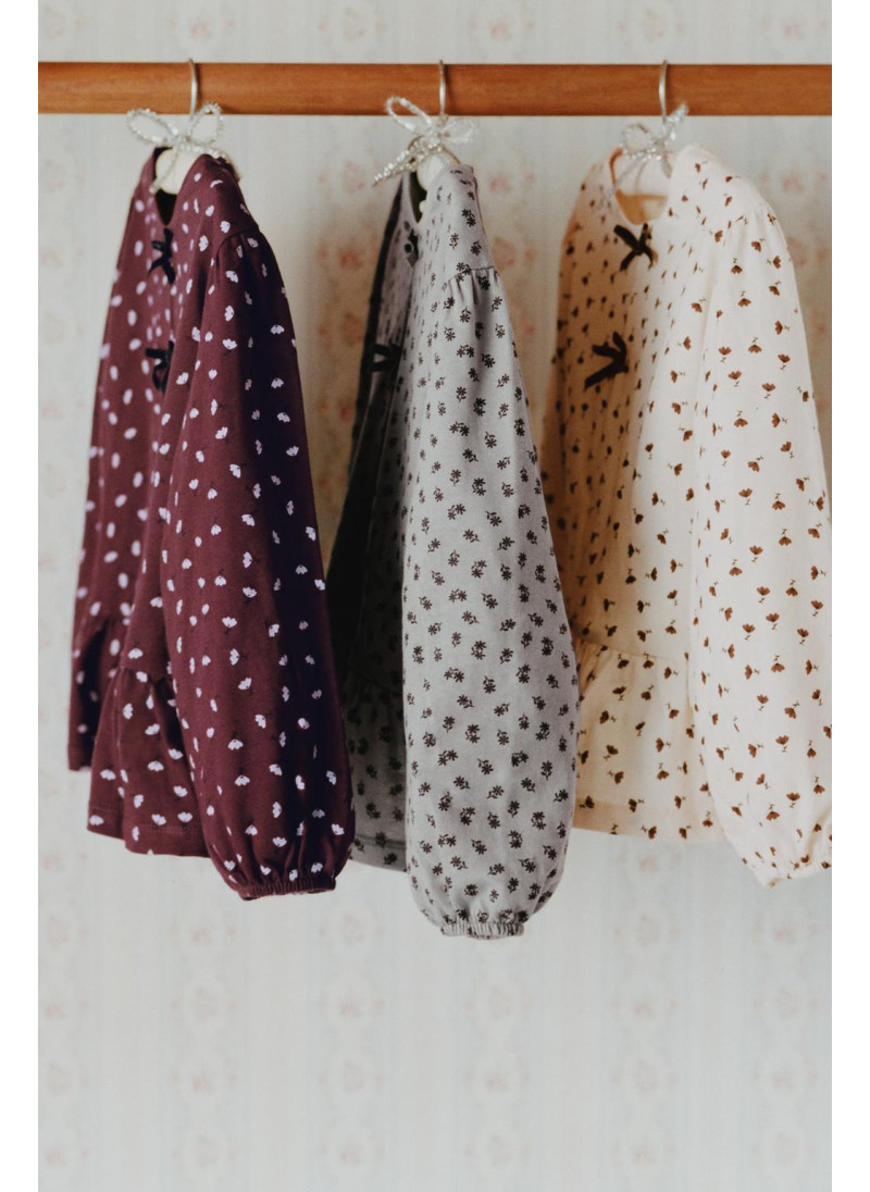 ФУТБОЛКА С ЦВЕТОЧНЫМ ПРИНТ�...