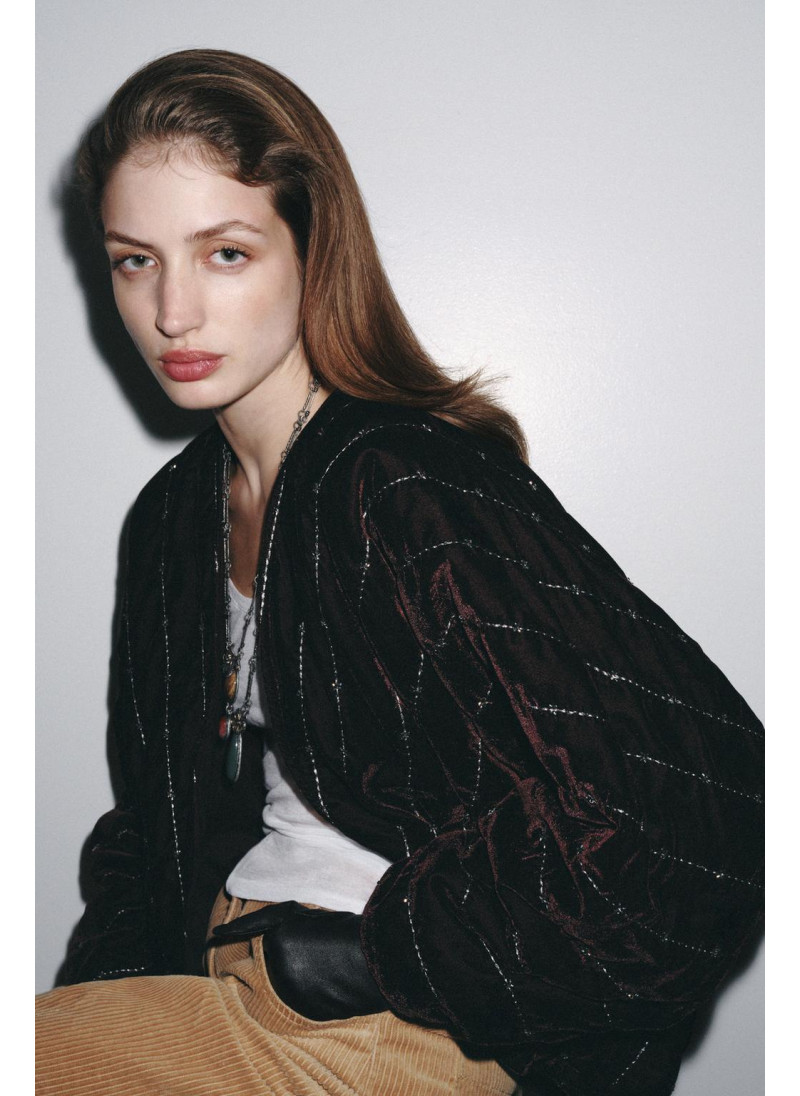 СТЕГАНОЕ БАРХАТНОЕ КИМОНО �...