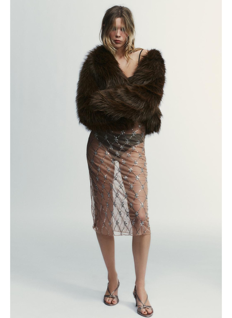 КОРОТКОЕ ПАЛЬТО ИЗ ИСКУССТ�...