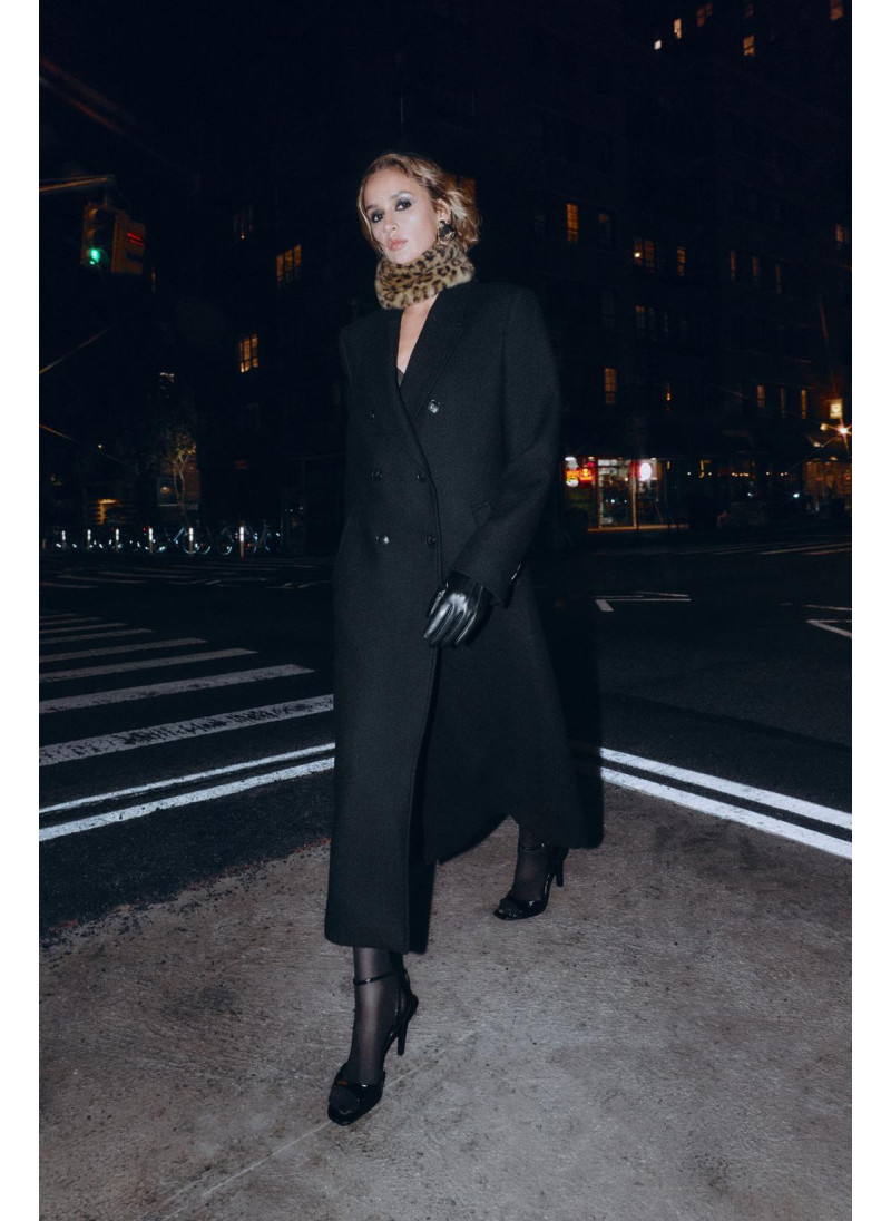 Поверхностная кожа пальчик...