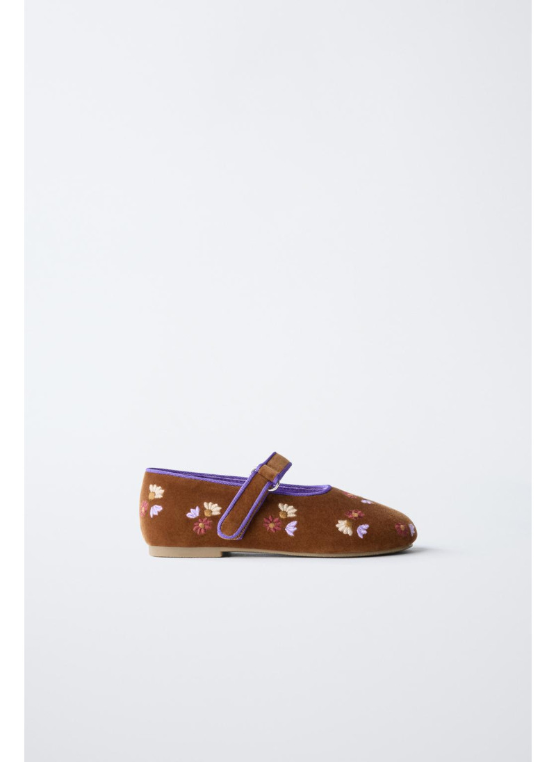 БАЛЕТКИ С ВЫШИВКОЙ