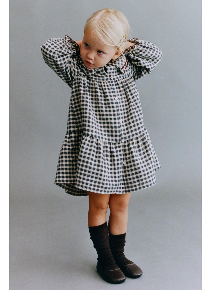 ПЛАТЬЕ В КЛЕТКУ С ВОЛНИСТОЙ...