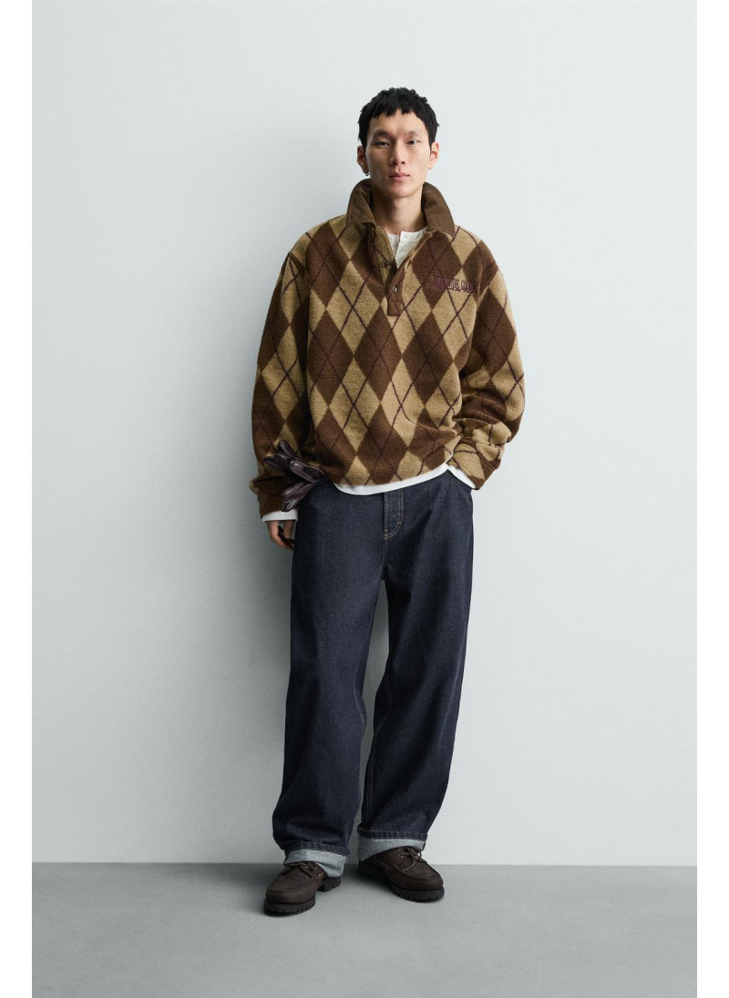 Поло с рельефным узором diamon...