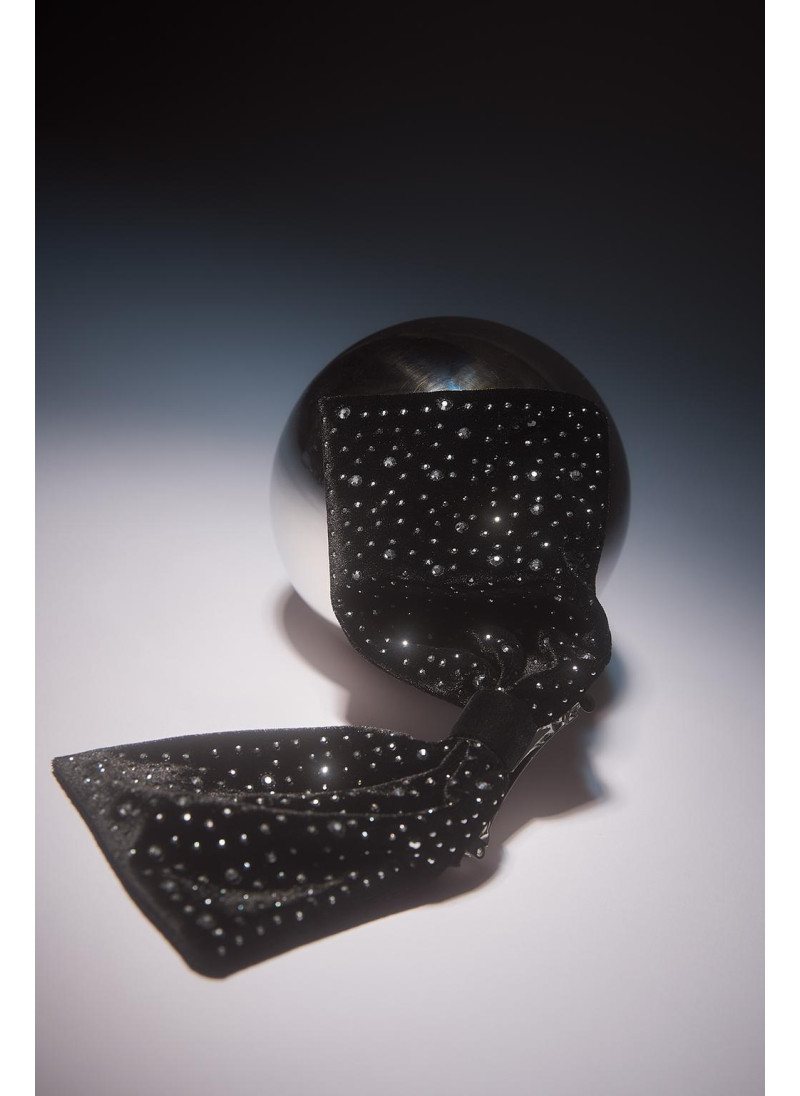 Заколка для волос с стразам...