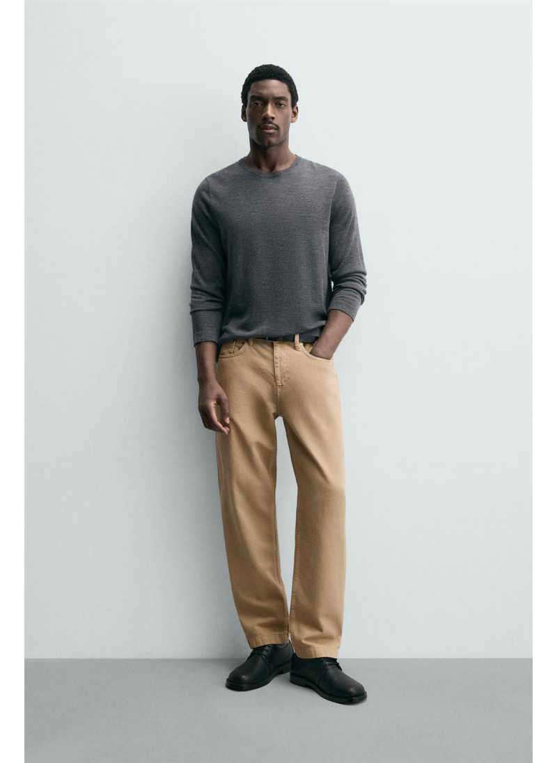 ДЖИНСЫ КЛАССИЧЕСКОГО КРОЯ �...