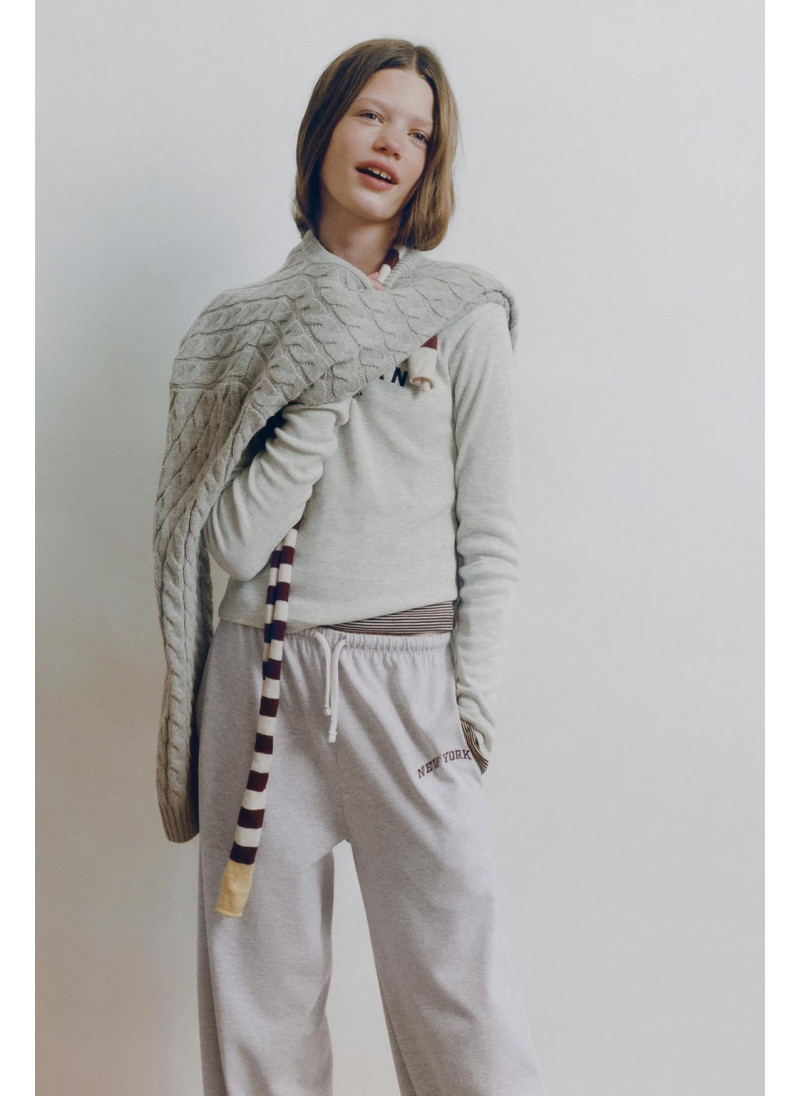 ШИРОКИЕ БРЮКИ ИЗ ПЛОТНОЙ ТК...