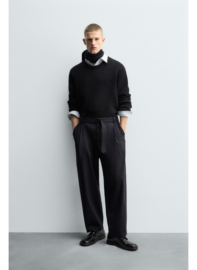 Брюки свободного кроя с поя...