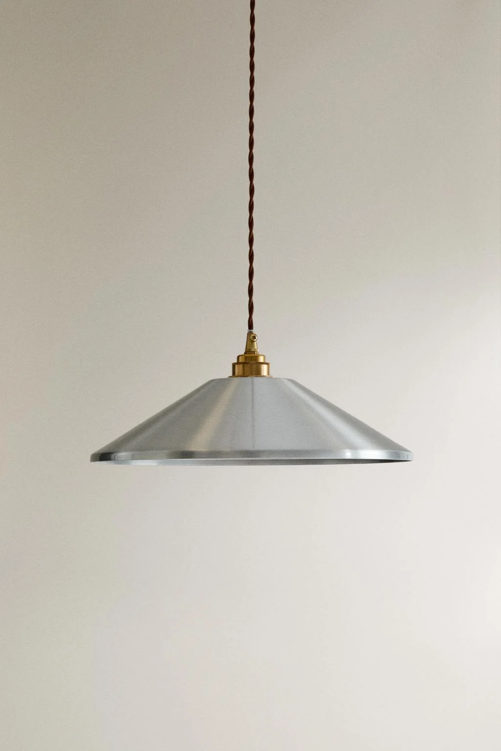 Алюминиевая потолочная лампа — Потолочные светильники