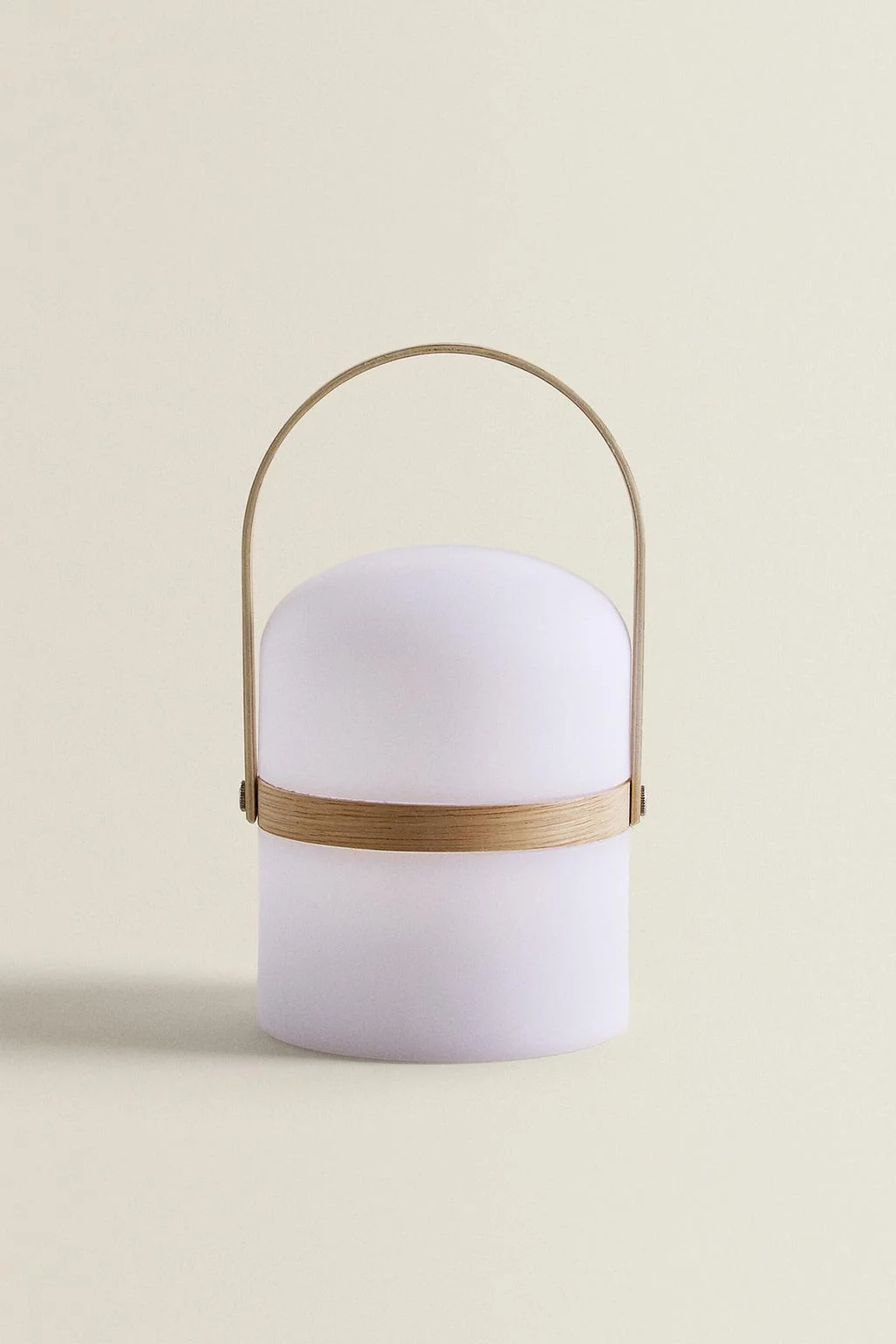 Беспроводная настольная лампа с ручкой — Освещение