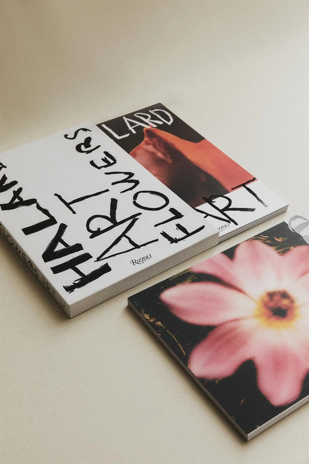Книга Франсуа Халарда «Искусство и цветы» (на английском)