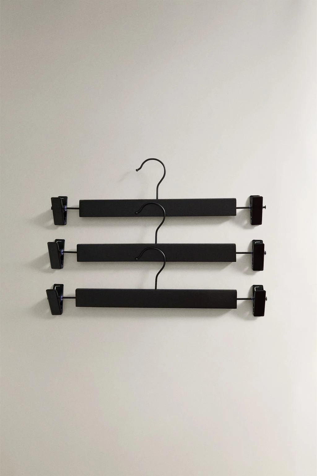 Деревянная вешалка для юбки (набор из 3)