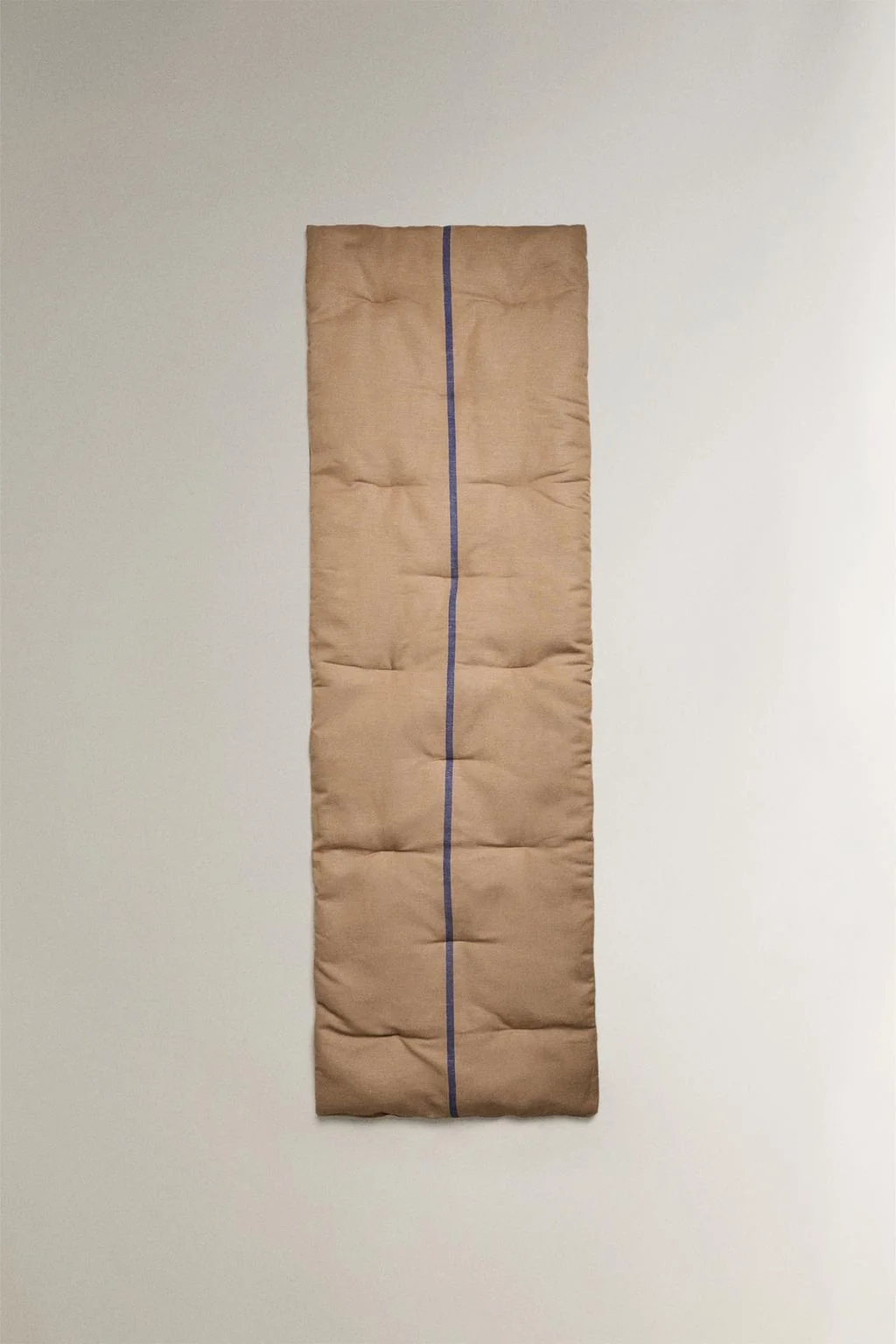 Полосатое покрывало из льна и хлопка