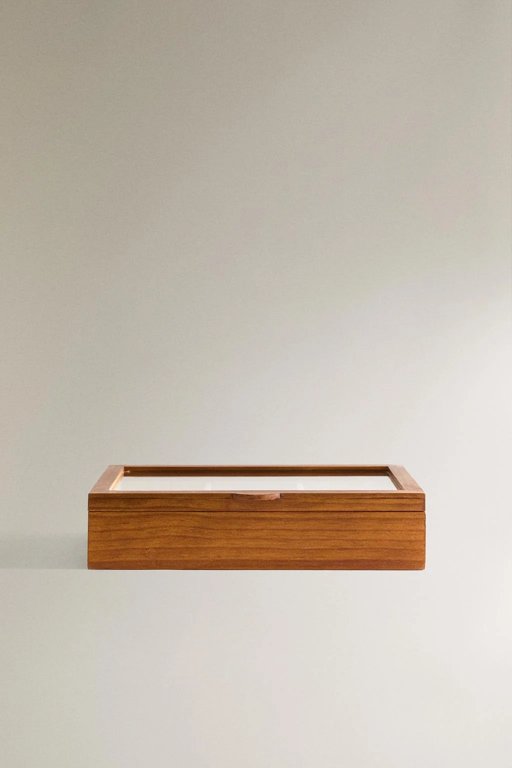 Деревянная шкатулка для украшений — Гардероб