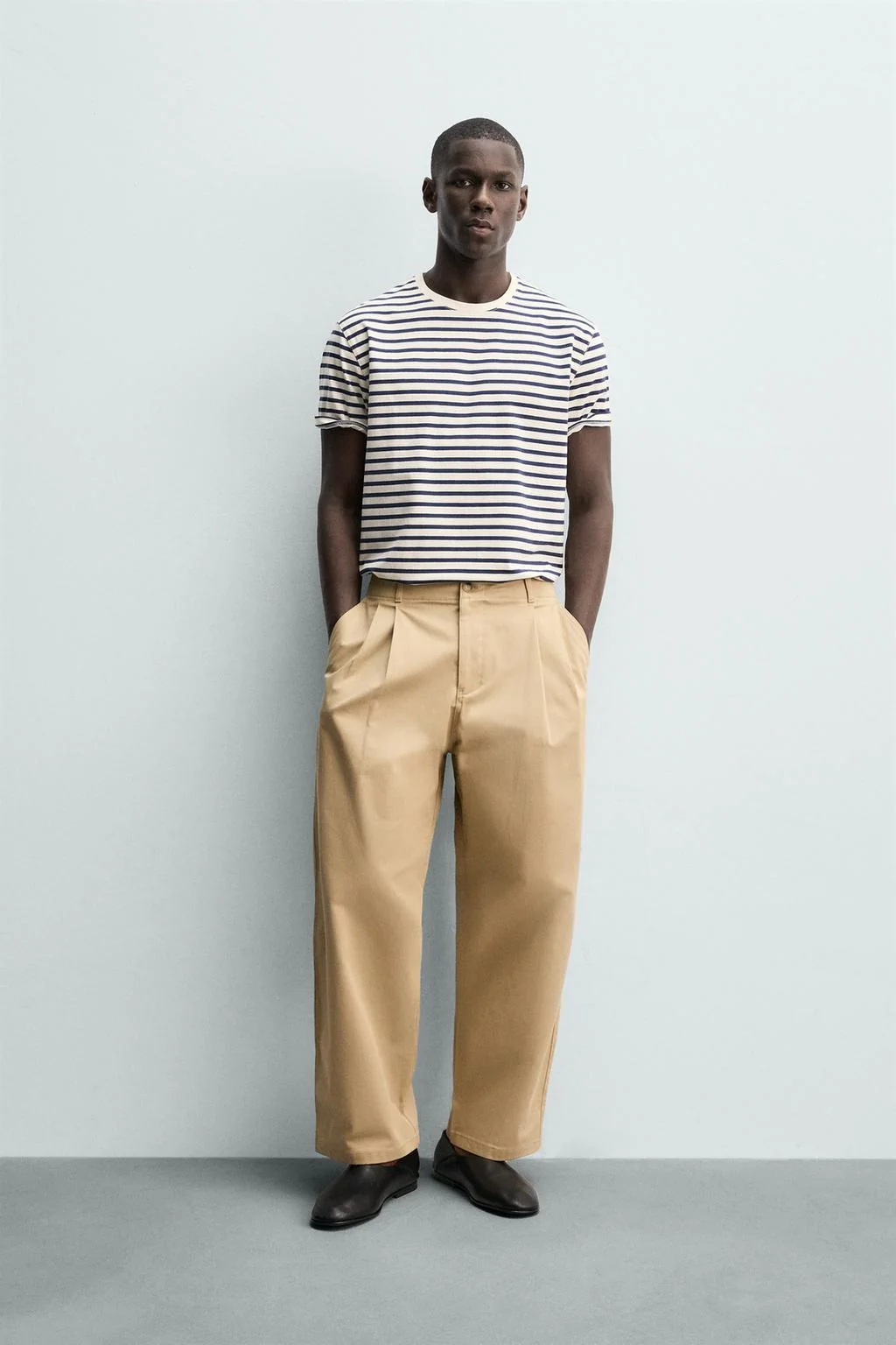 Базовая футболка из хлопка средней плотности /02 — Базовые вещи