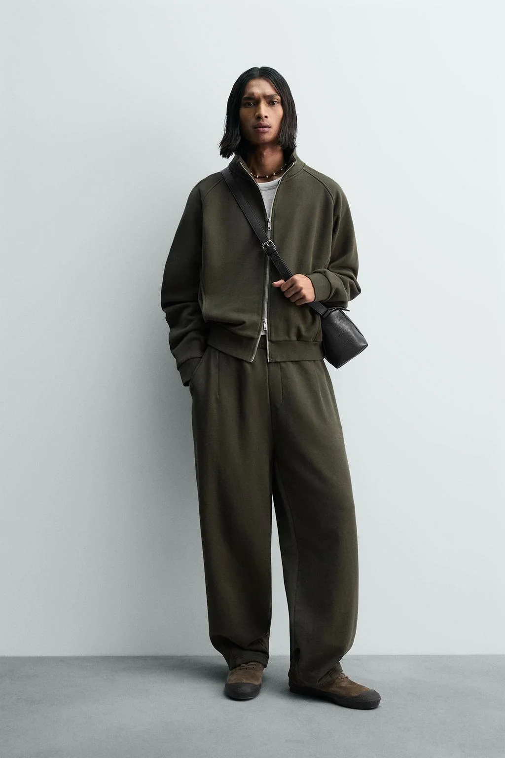 Свитшот свободного кроя с эффектом потёртости — Нью-йоркская версия