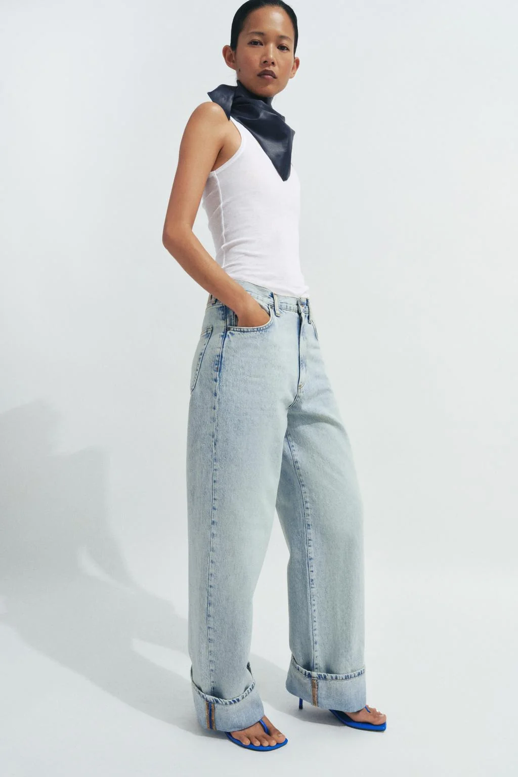 Свободные джинсы средней посадки коллекции ZW