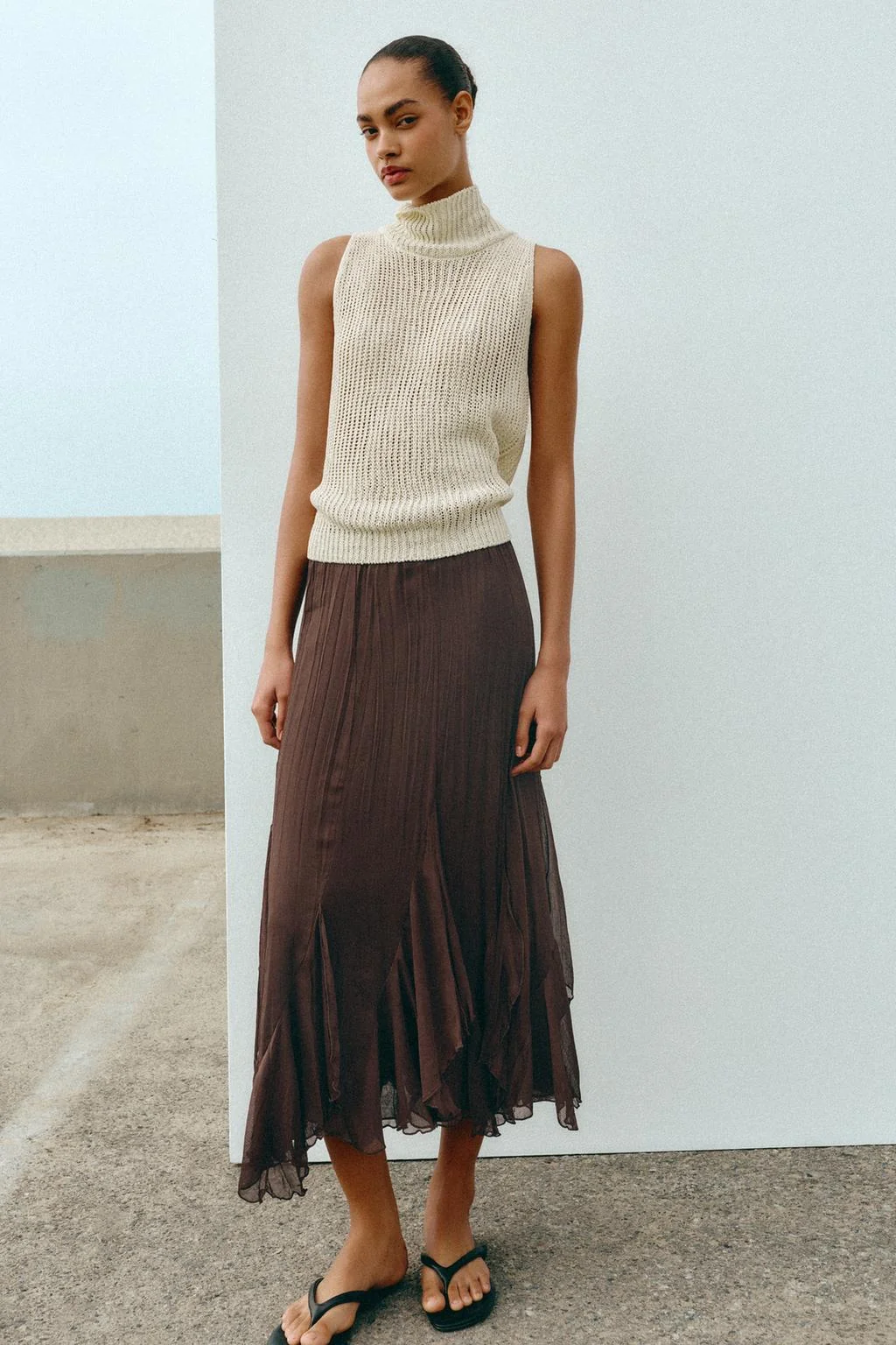 Миди-юбка из кружева с рюшами — Миди юбки