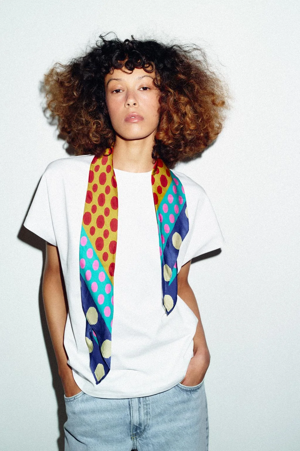 Платок с точечным принтом