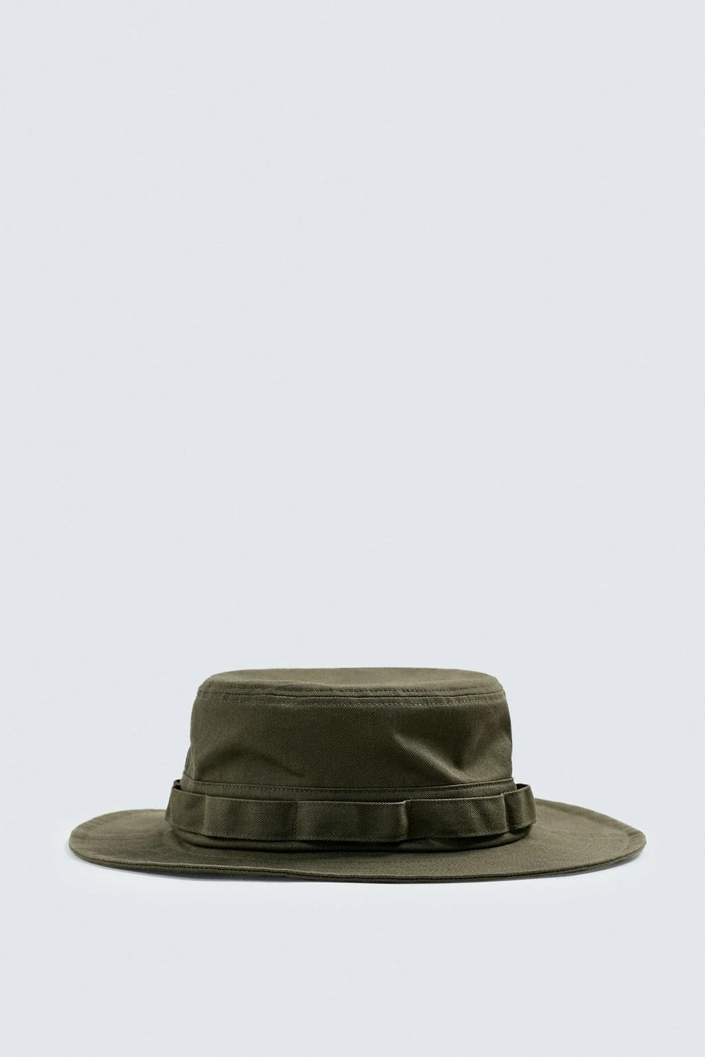 Широкополая шляпа-ведро — Кепки